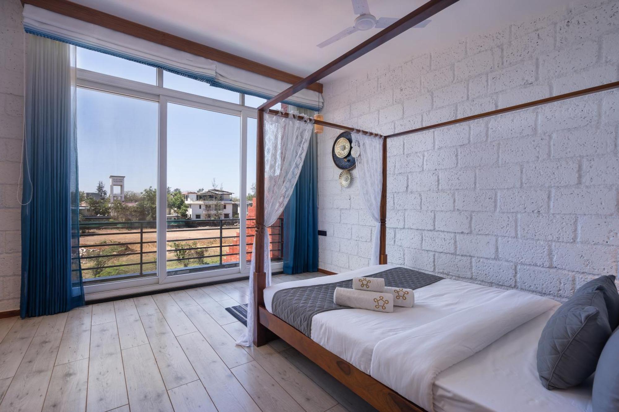 Saffronstays Calvin - 3 Bedroom Pool Villa In Lonavala Dış mekan fotoğraf